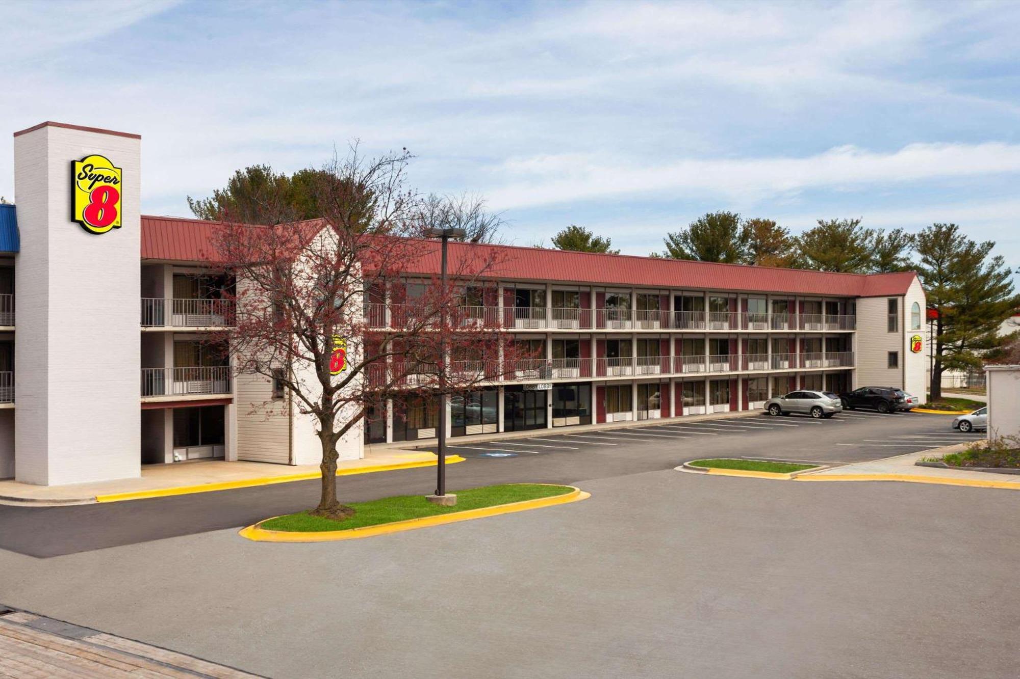 Super 8 By Wyndham Baltimore Northwest Extérieur photo